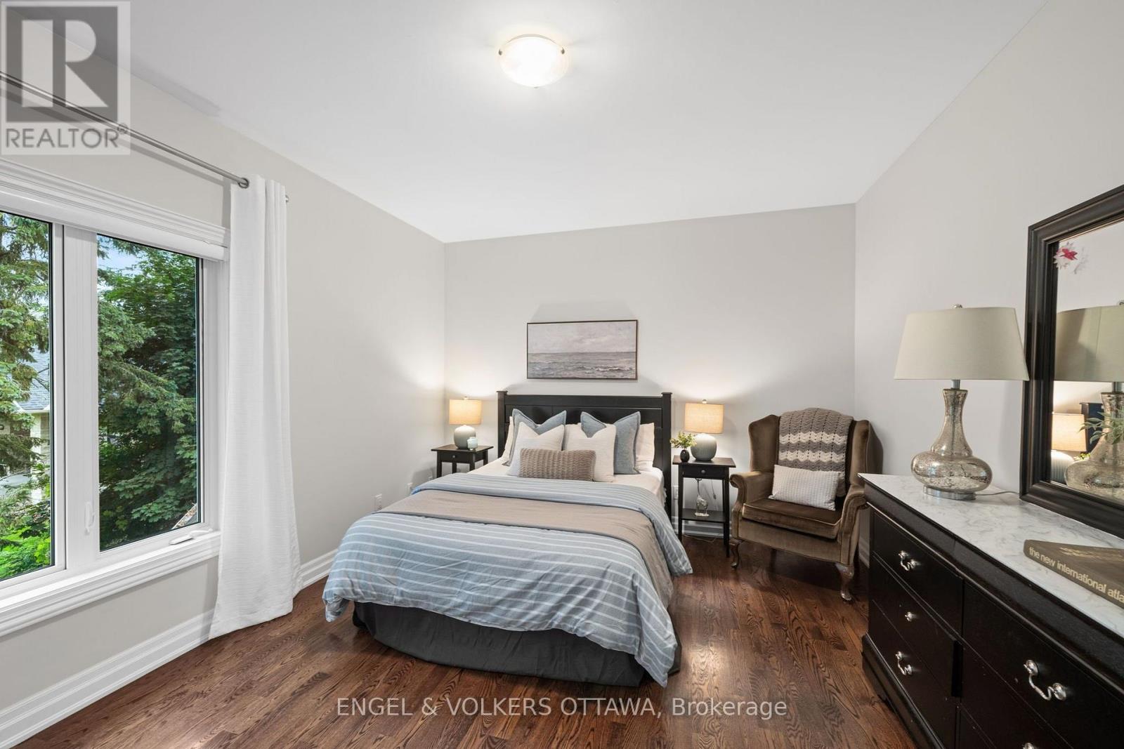 5833a Rideau Valley Drive N Property Photo 26