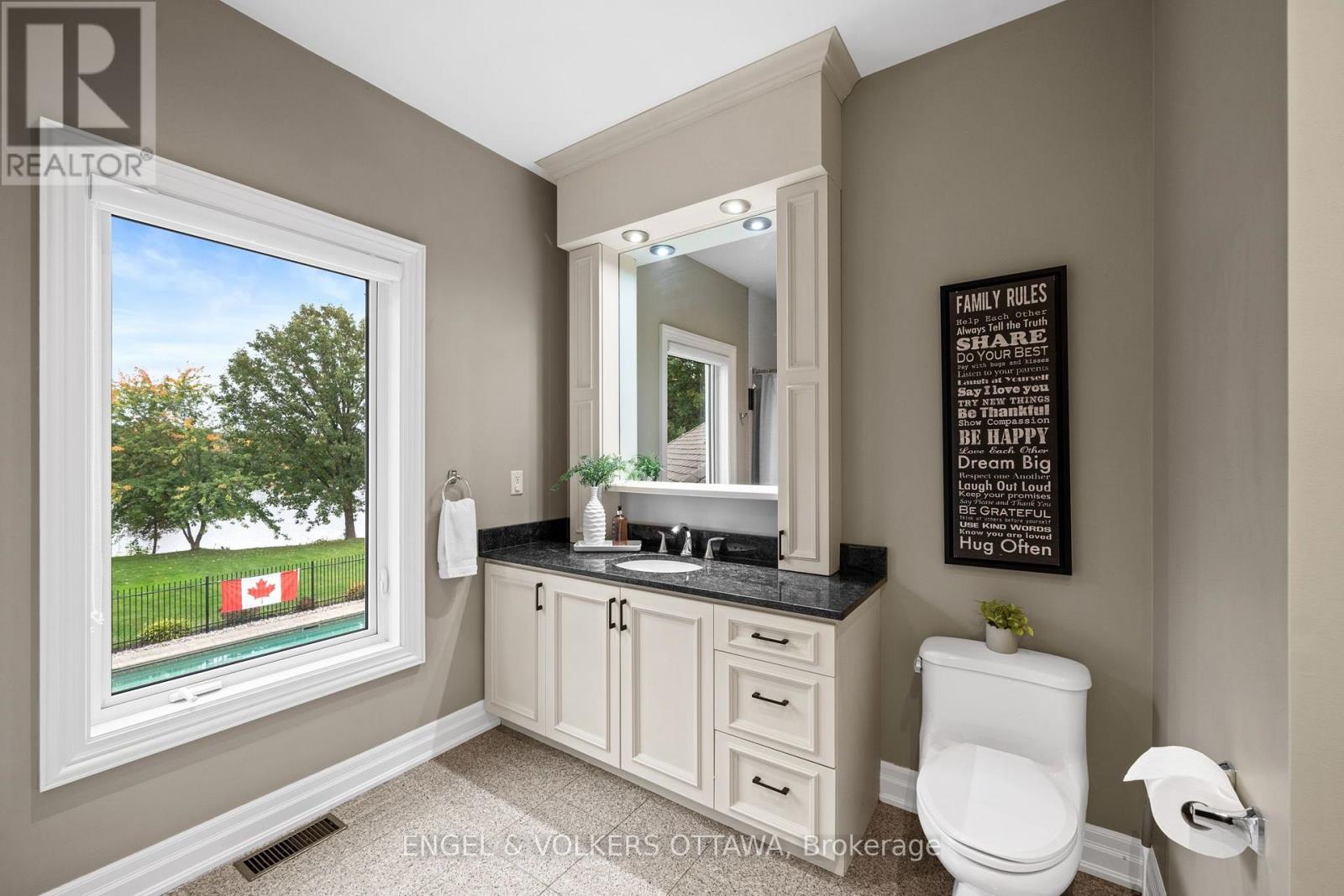 5833a Rideau Valley Drive N Property Photo 31