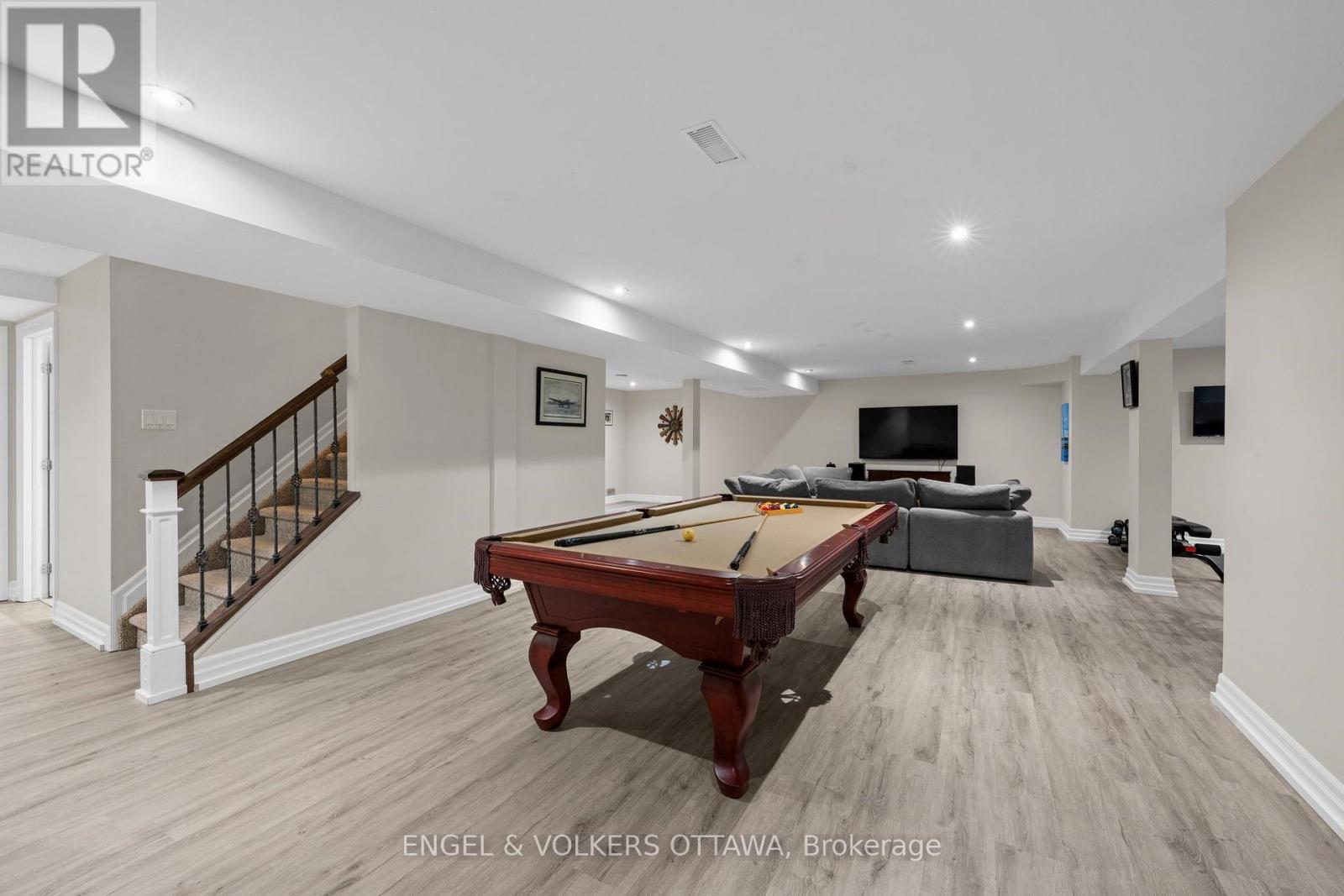 5833a Rideau Valley Drive N Property Photo 33