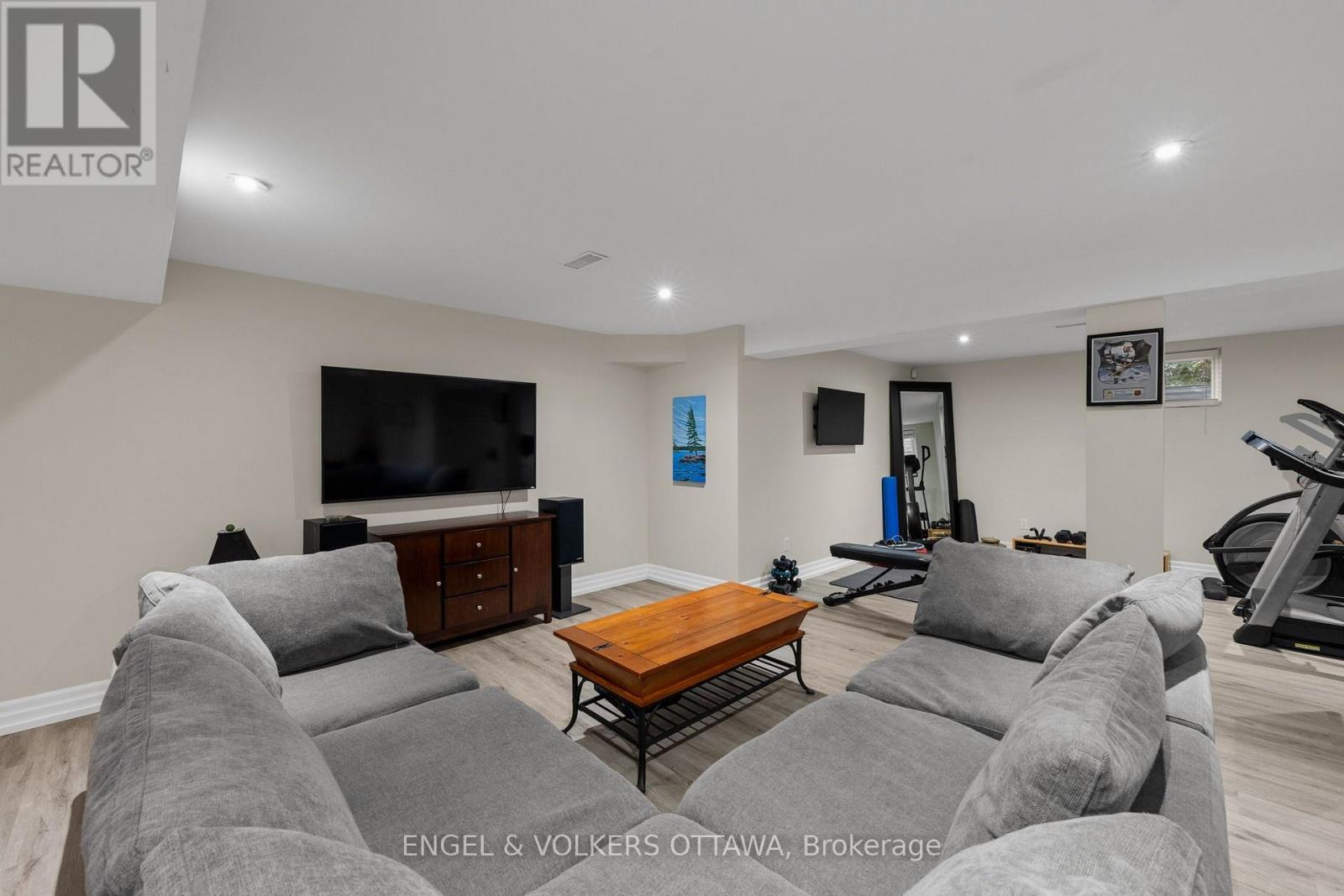 5833a Rideau Valley Drive N Property Photo 34