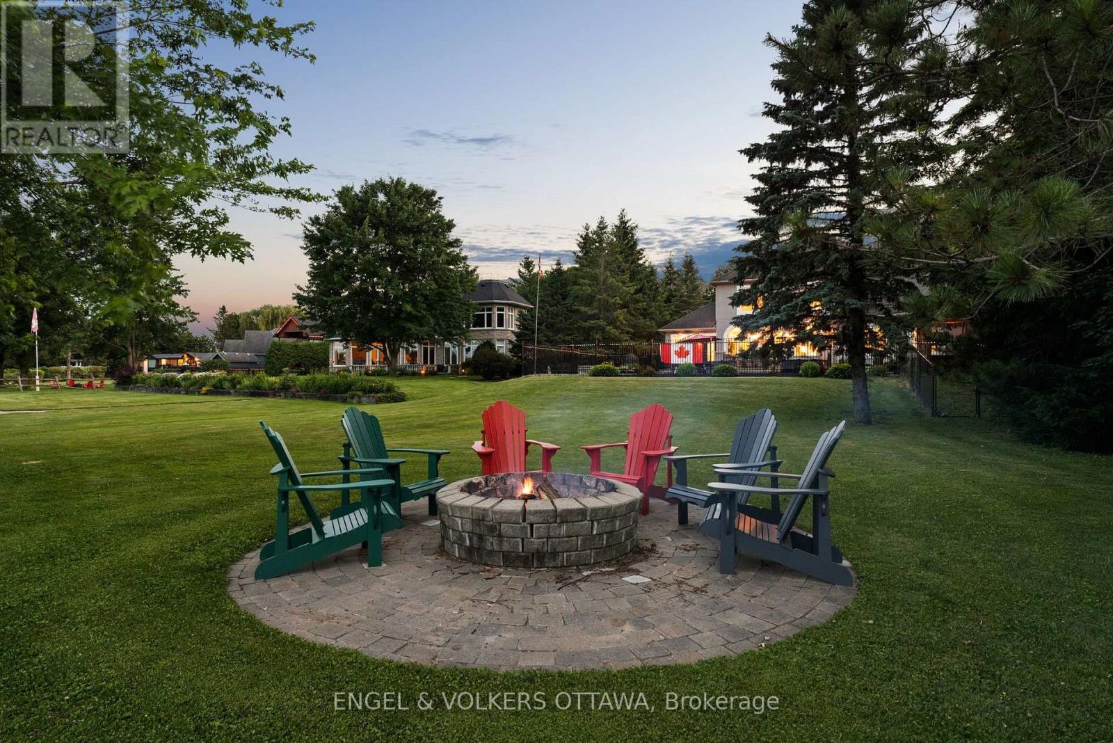 5833a Rideau Valley Drive N Property Photo 44