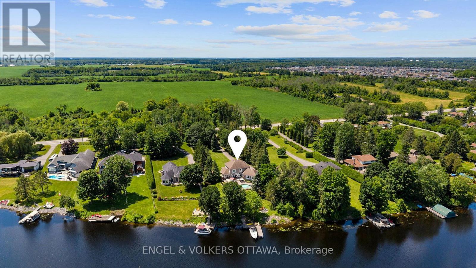 5833a Rideau Valley Drive N Property Photo 46