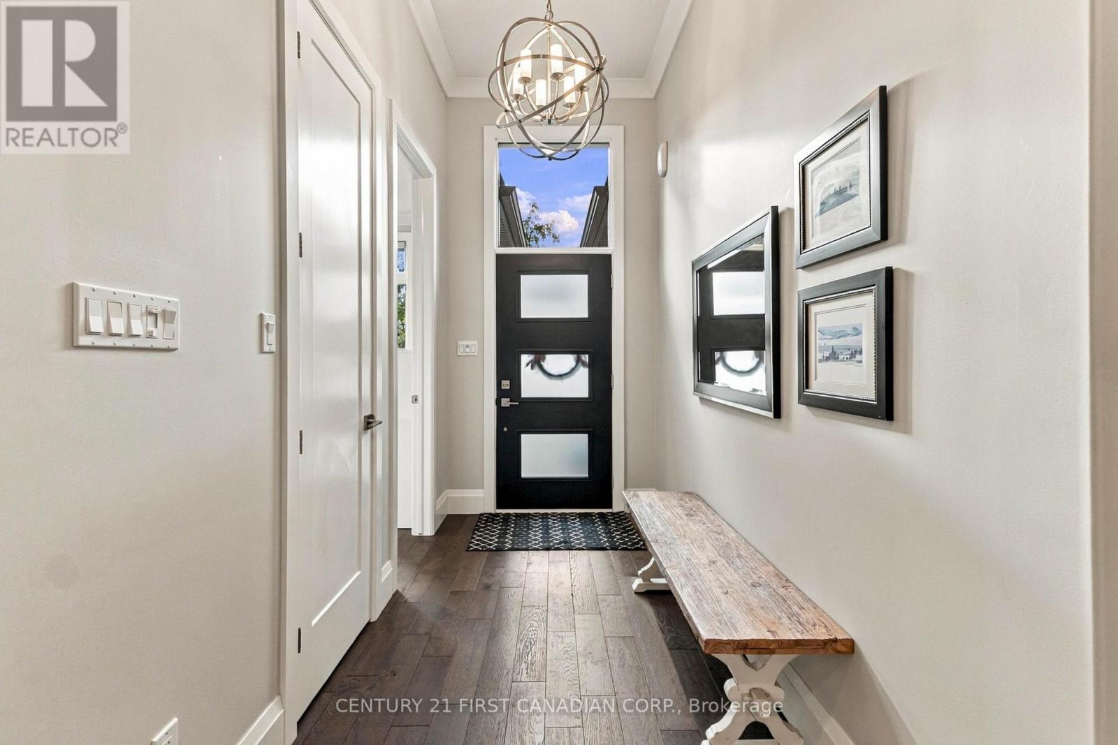 64 - 41 Earlscourt Terrace Property Photo 3