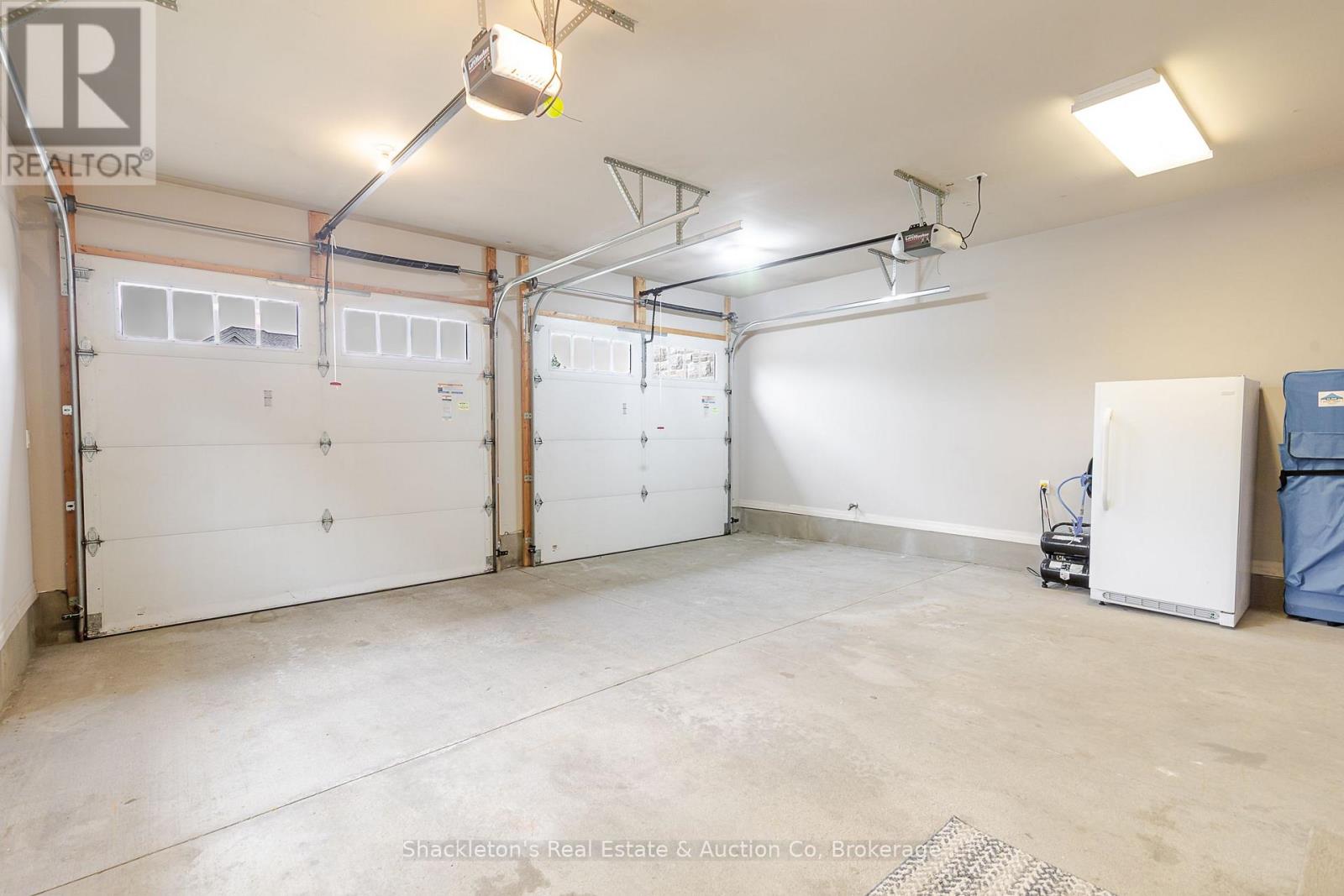 766 Eagletrace Drive Property Photo 41