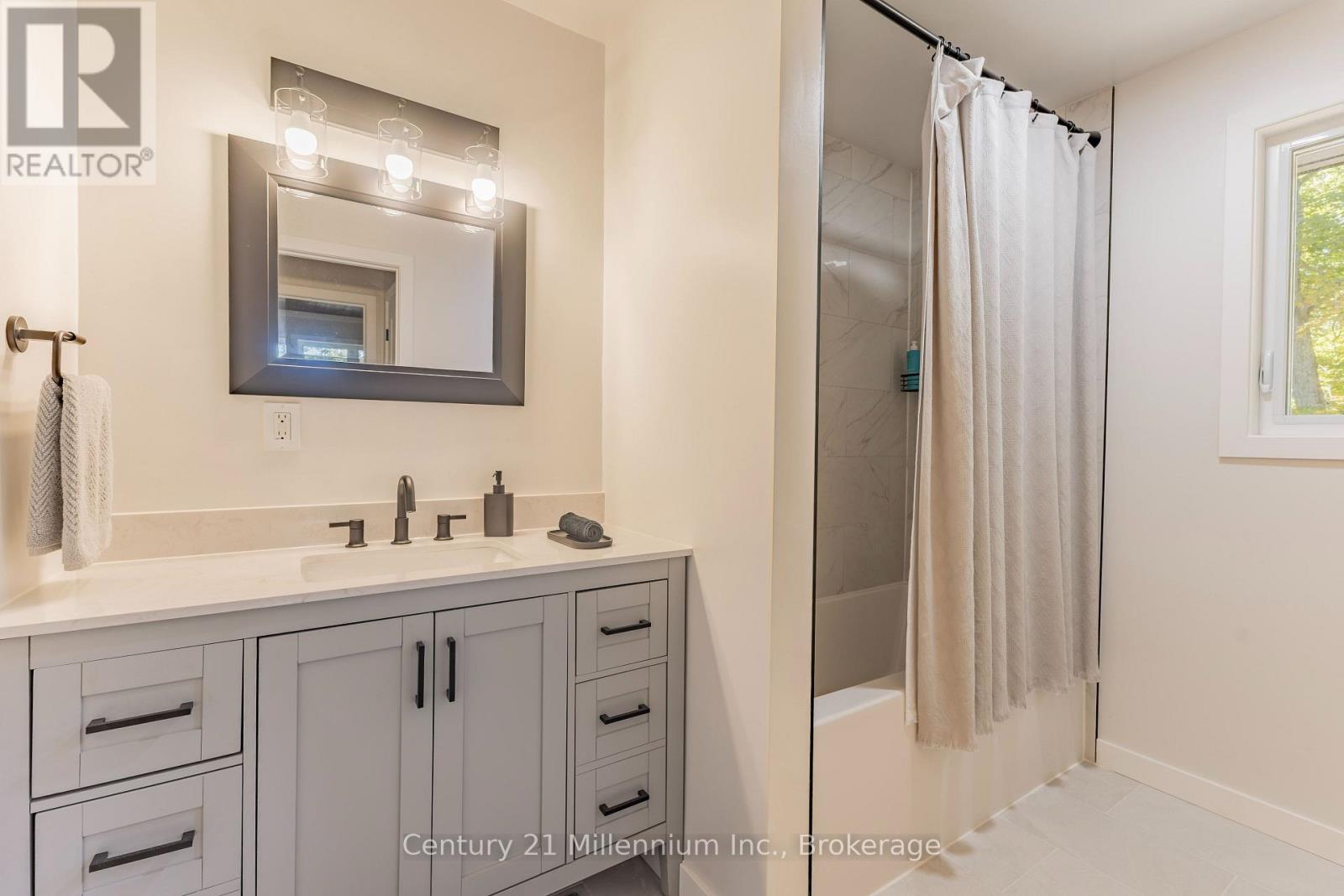 40 Rolling Hills Drive Property Photo 38