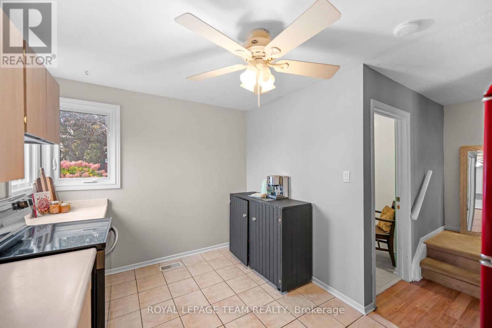 128 Mcclintock Way Property Photo 5