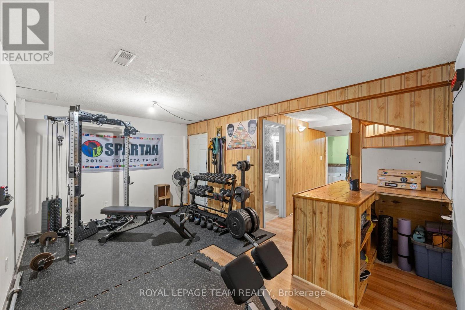 128 Mcclintock Way Property Photo 28