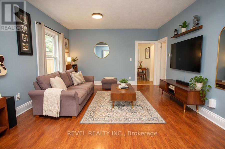 11 Stirton Avenue Property Photo 5