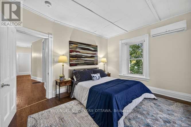 716 King Street W Property Photo 33