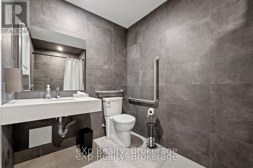 606 - 93 Arthur Street S Property Photo 14