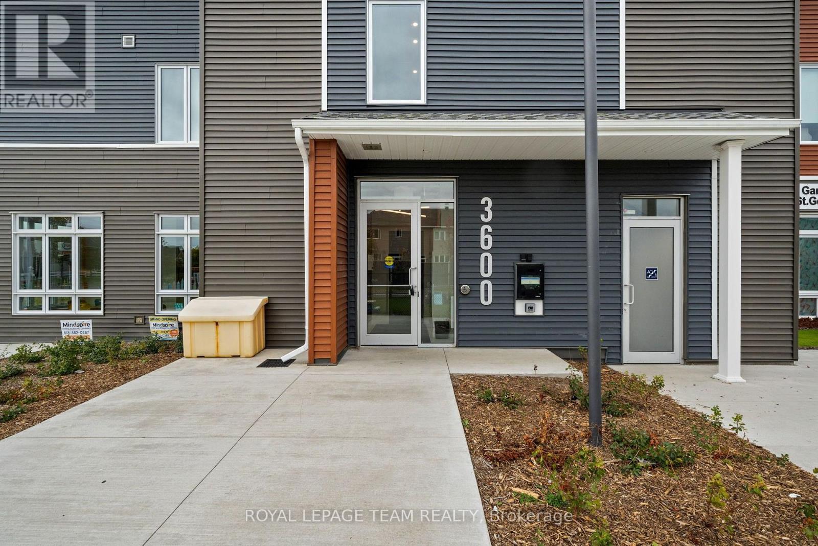 311 - 3600 Brian Coburn Boulevard Property Photo 3
