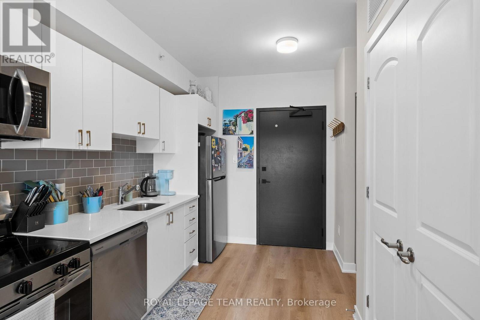 311 - 3600 Brian Coburn Boulevard Property Photo 6