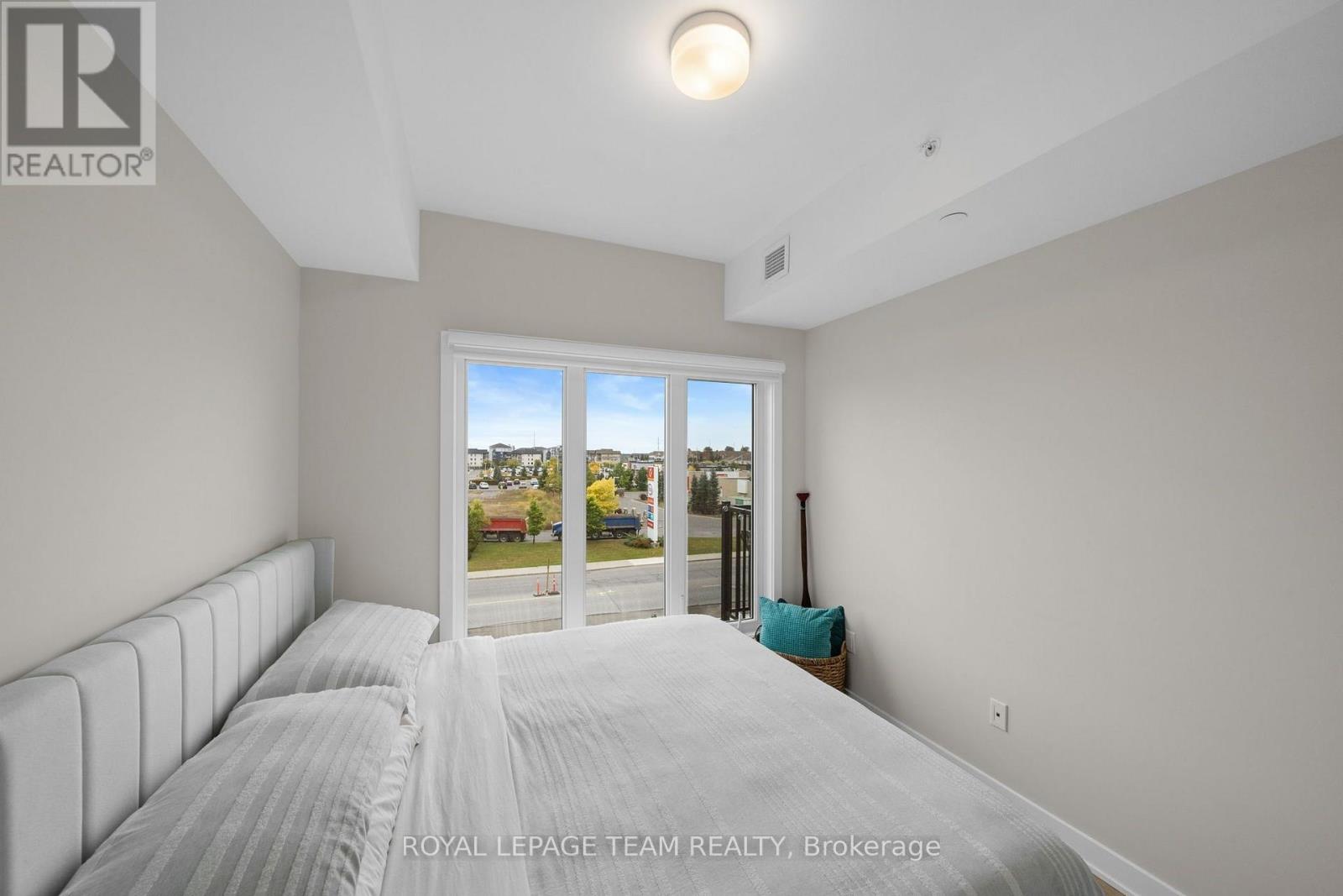 311 - 3600 Brian Coburn Boulevard Property Photo 17