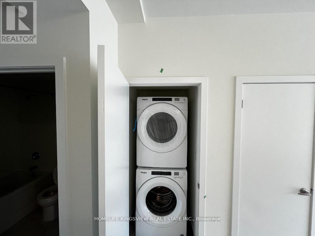 602 - 160 Densmore Road Property Photo 9