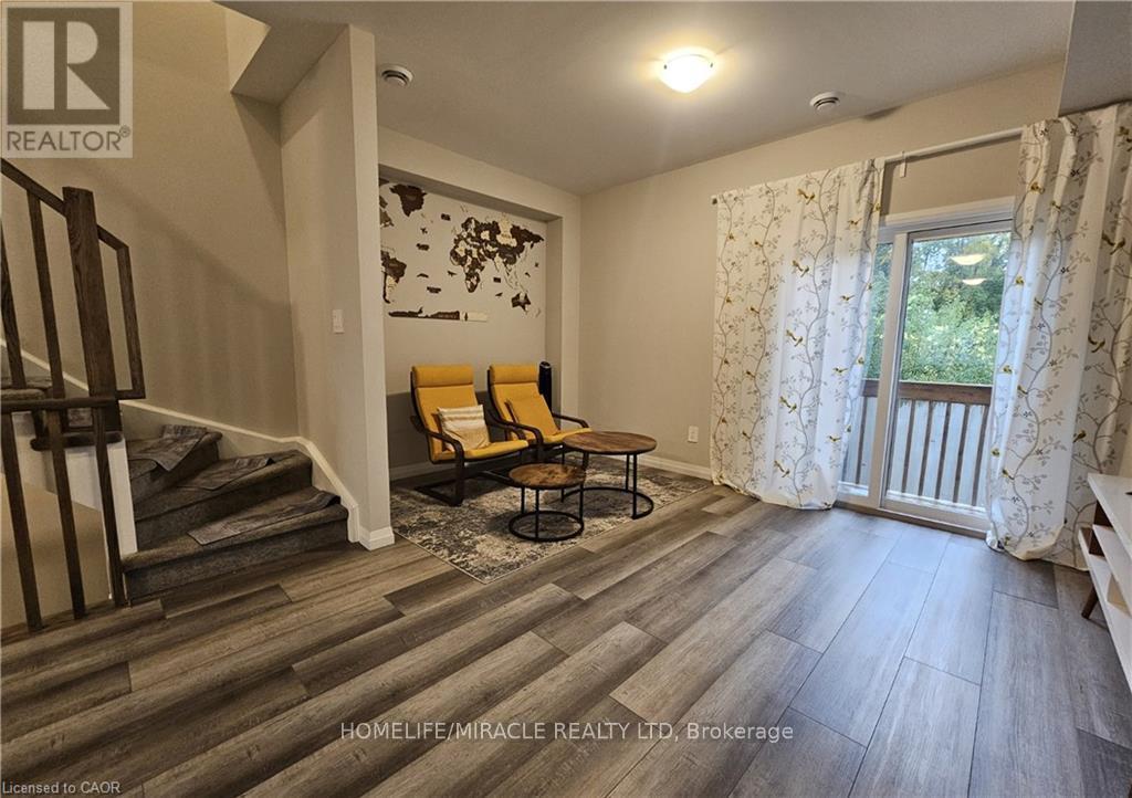 4 - 720 Grey Street Property Photo 6