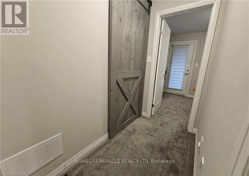 4 - 720 Grey Street Property Photo 20