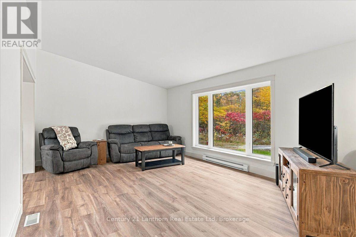 47 Reynolds Road Property Photo 10