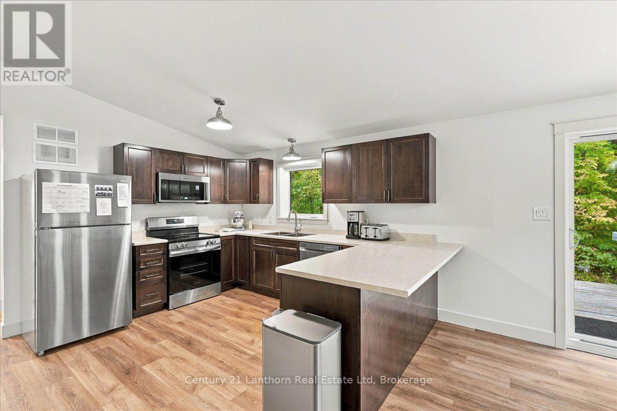 47 Reynolds Road Property Photo 15