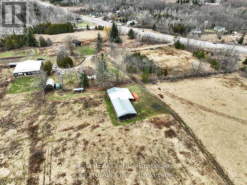 2027 Highway 6 Property Photo 6