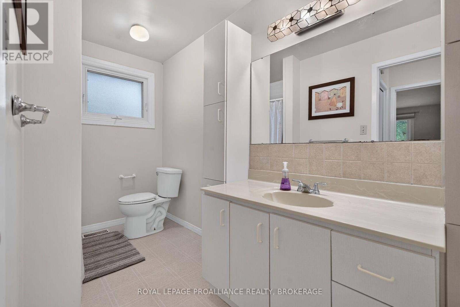 383 Bernice Drive Property Photo 25