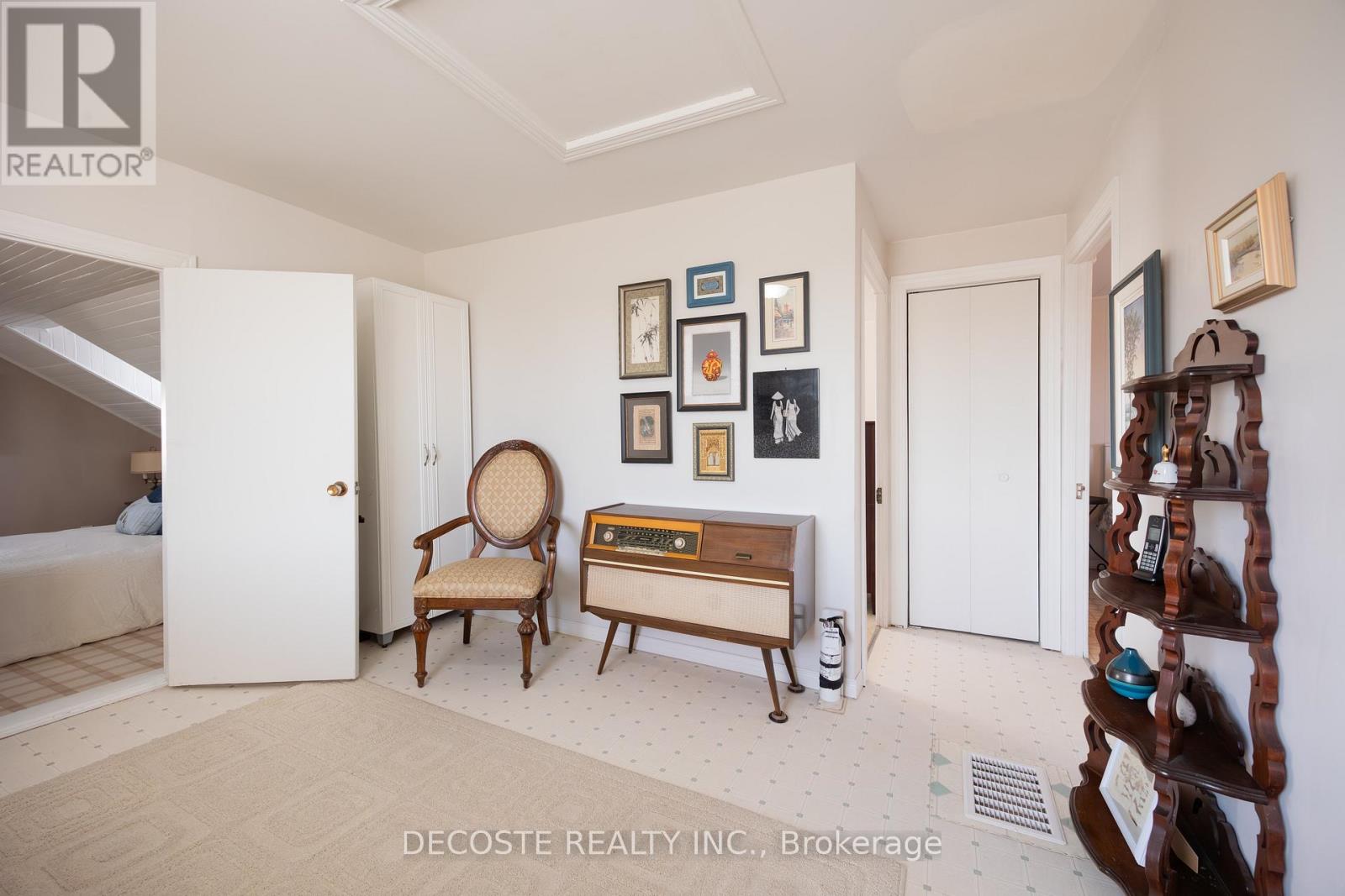 21930 Menard Road Property Photo 24
