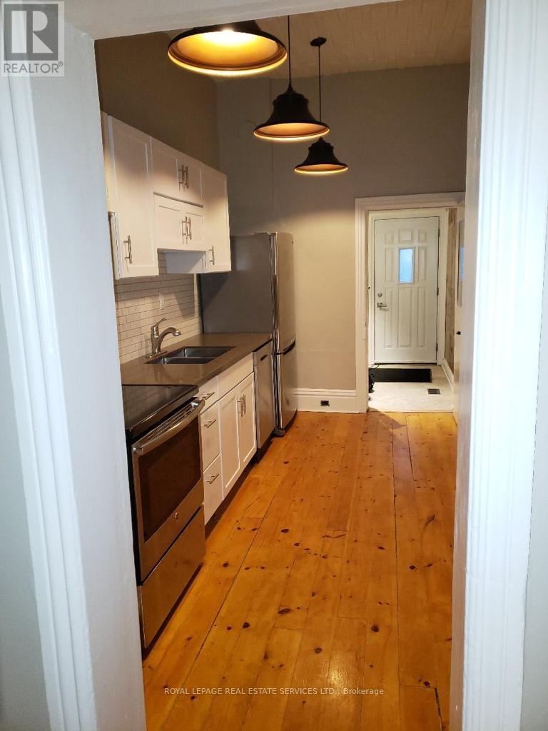 232 King Street W Property Photo 20