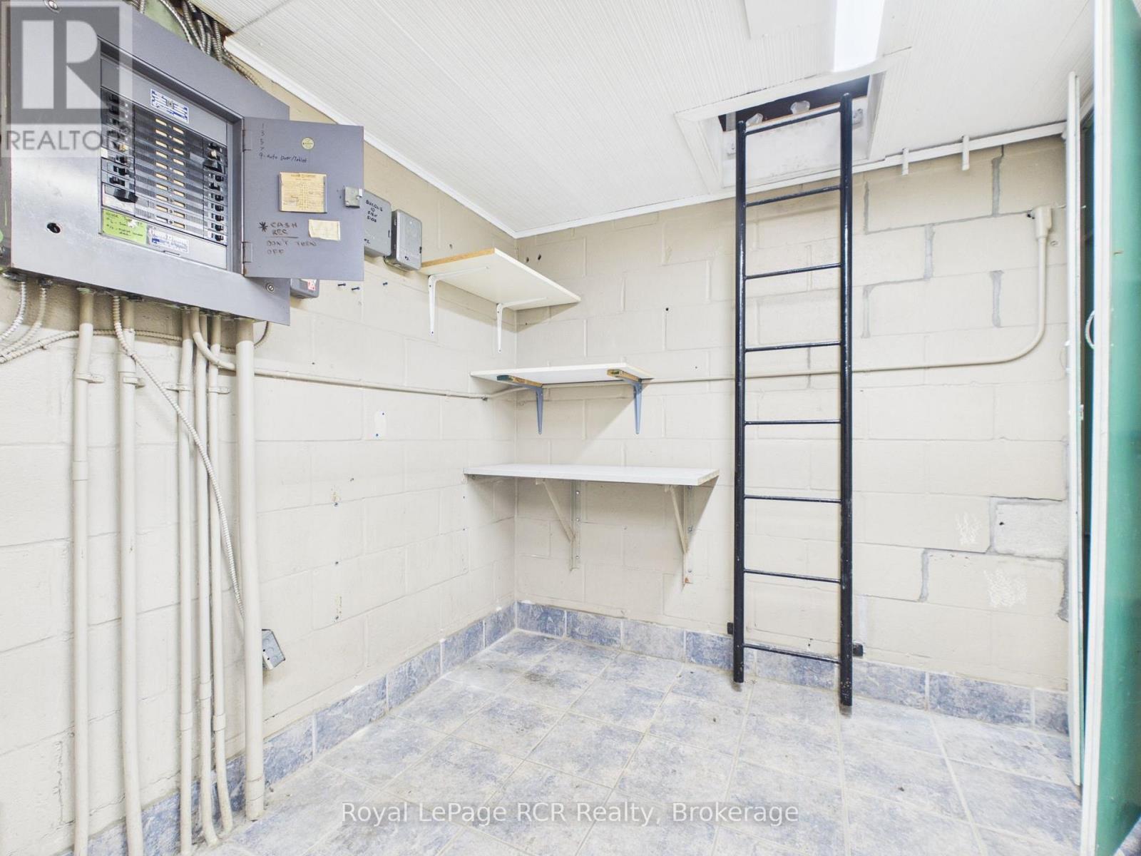 33 Argyle Street Property Photo 16