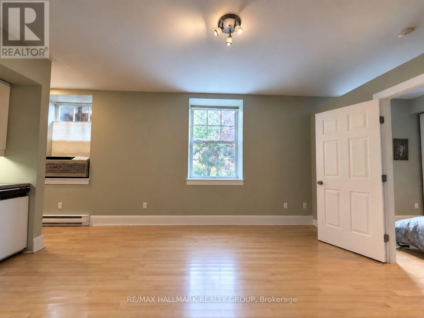 1c - 268 First Avenue Property Photo 7
