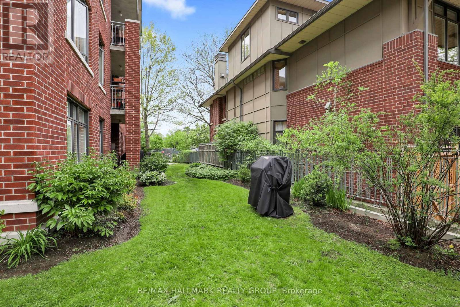 1c - 268 First Avenue Property Photo 15