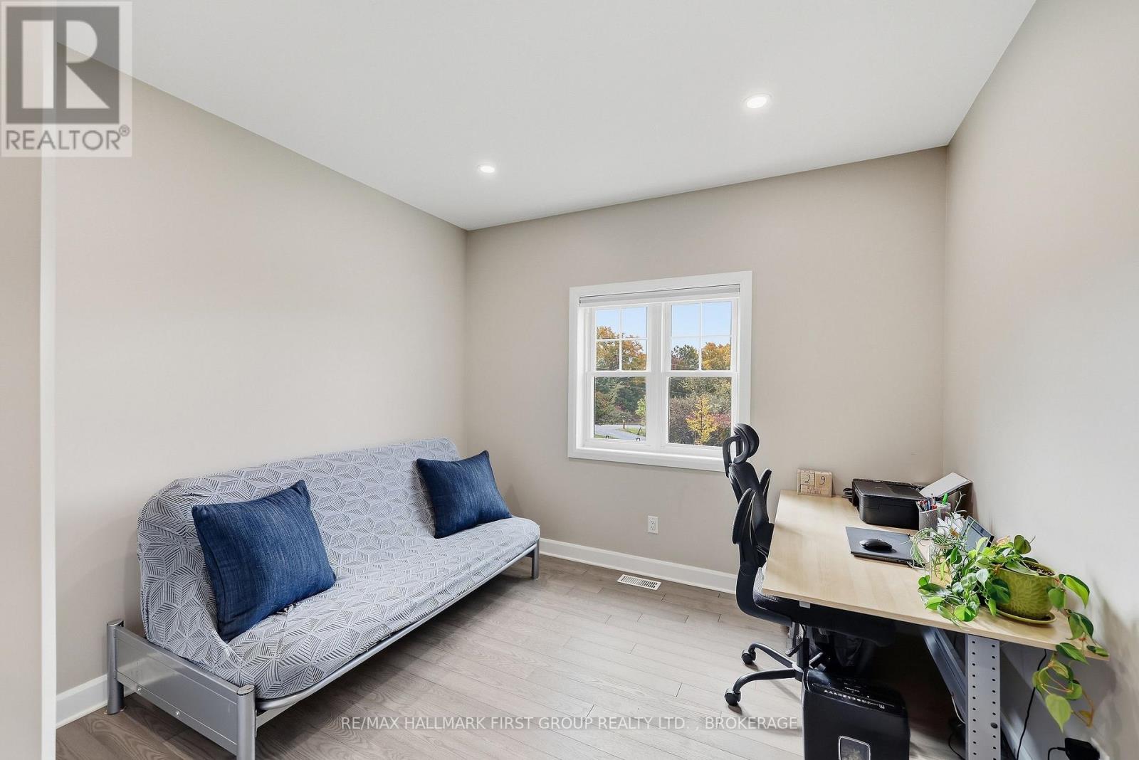 6909 Battersea Road Property Photo 27