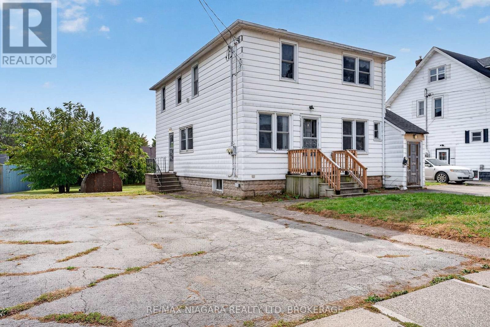 6520 Barker Street Property Photo 2