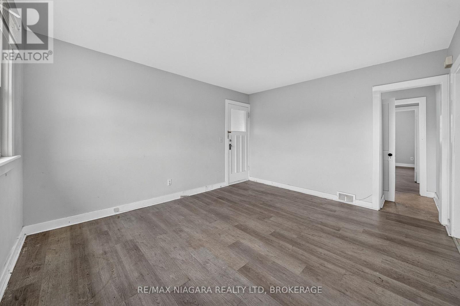 6520 Barker Street Property Photo 26