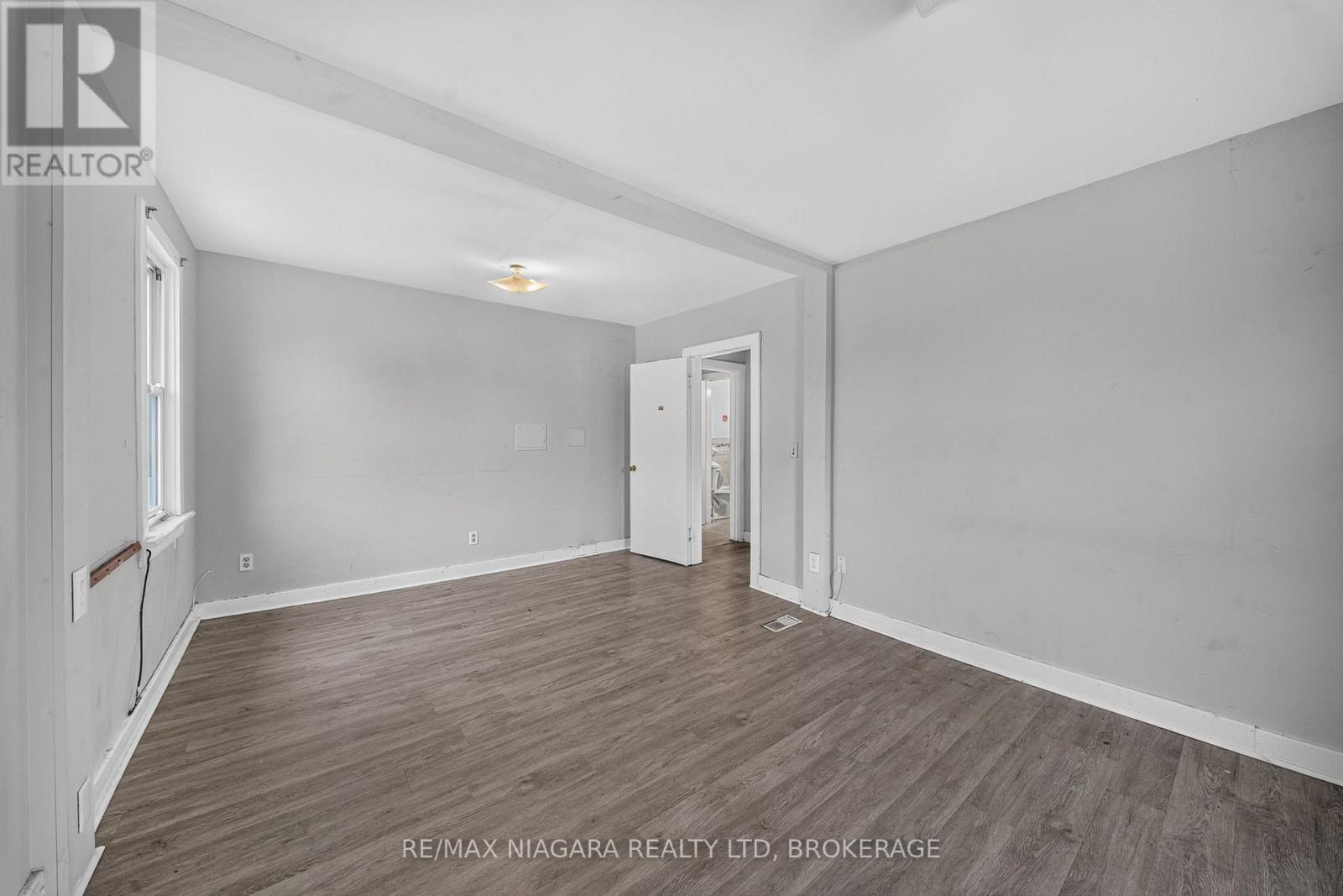 6520 Barker Street Property Photo 40