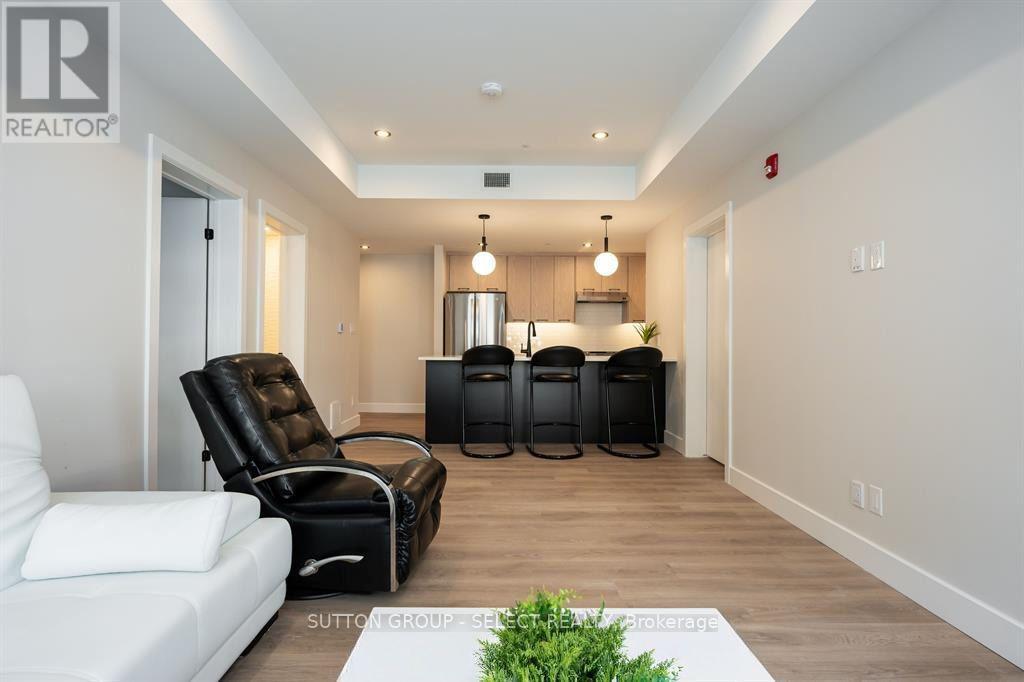 403 - 15 James Street Property Photo 10