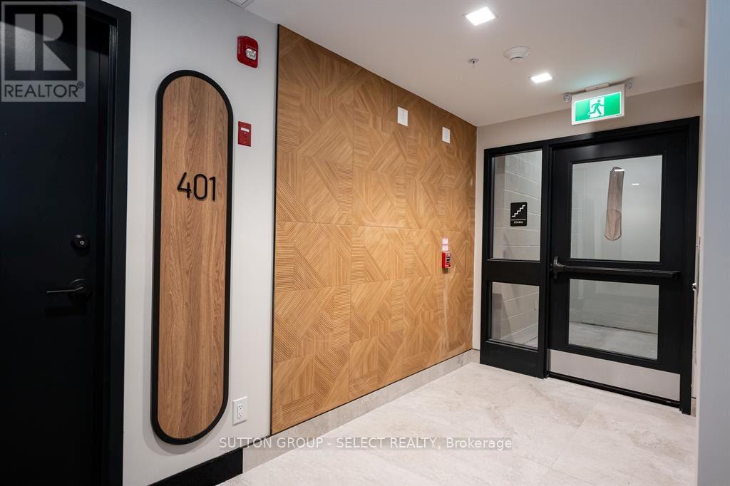 403 - 15 James Street Property Photo 17