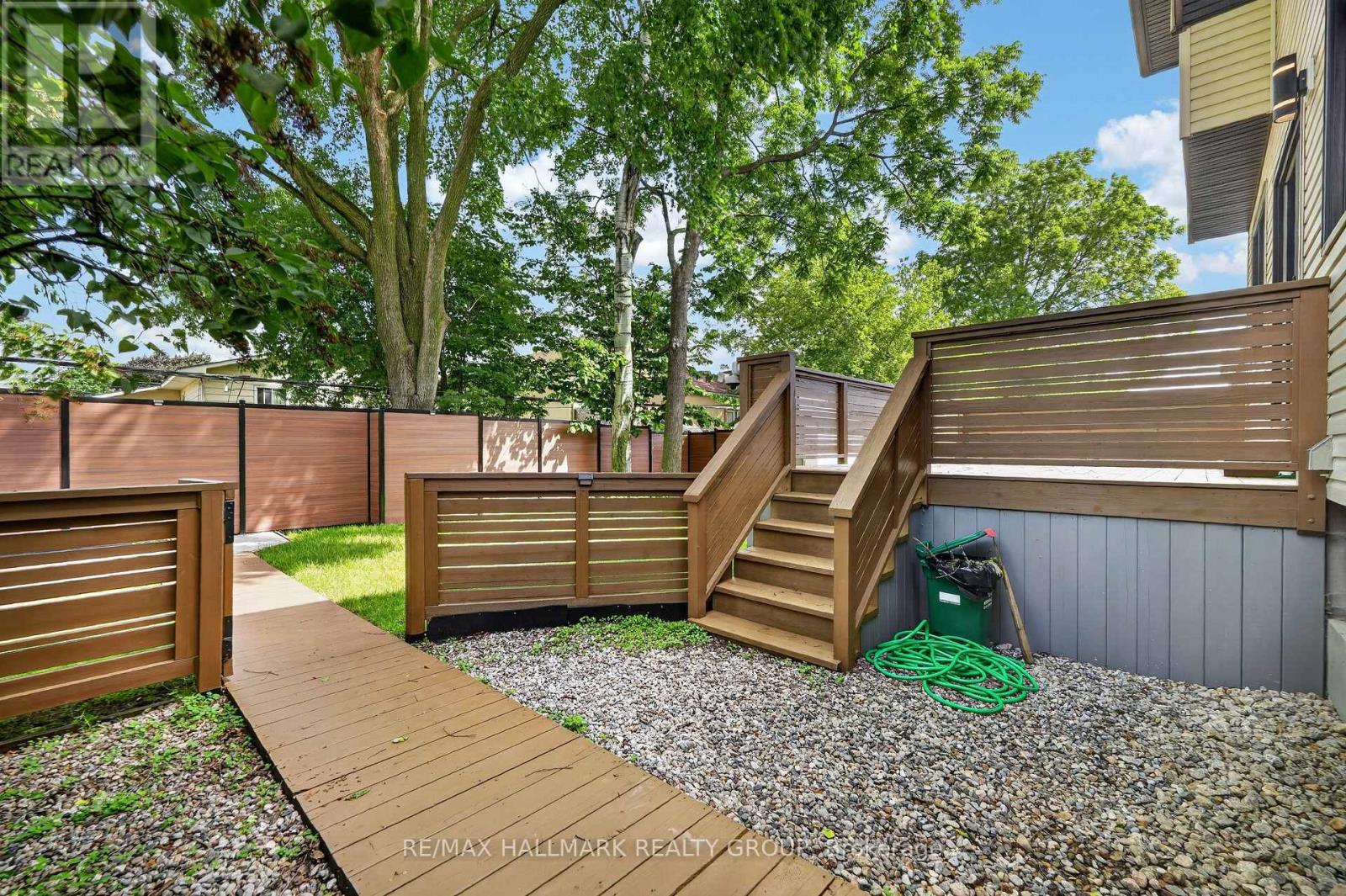 1559 Queensdale Avenue Property Photo 41