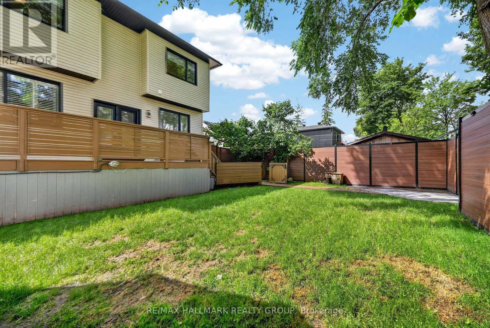 1559 Queensdale Avenue Property Photo 44