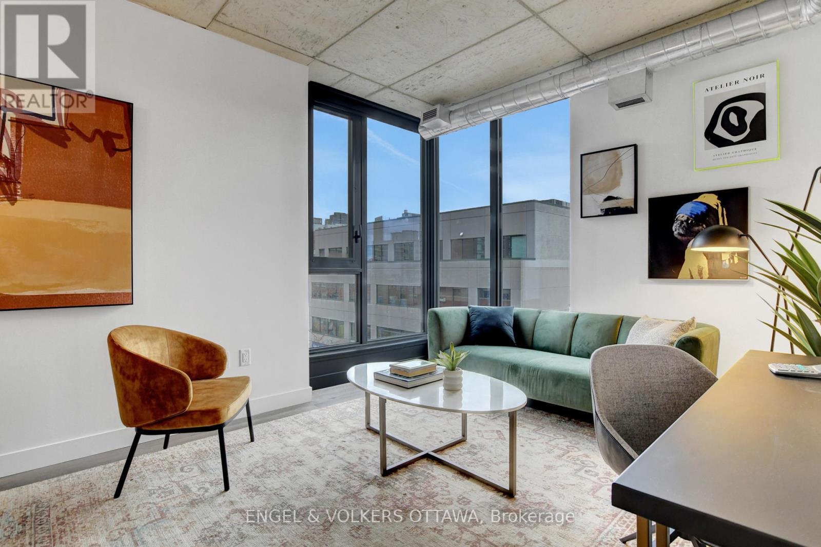 405 - 10 James Street Property Photo 17