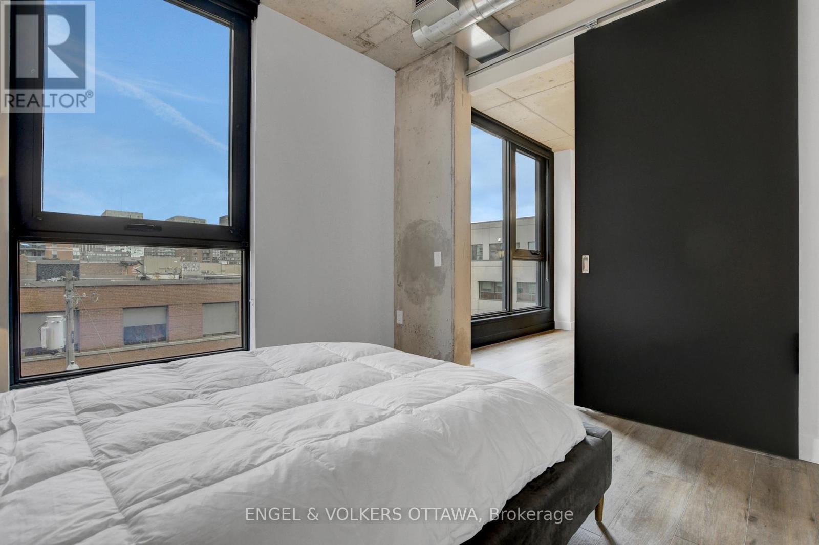 405 - 10 James Street Property Photo 29