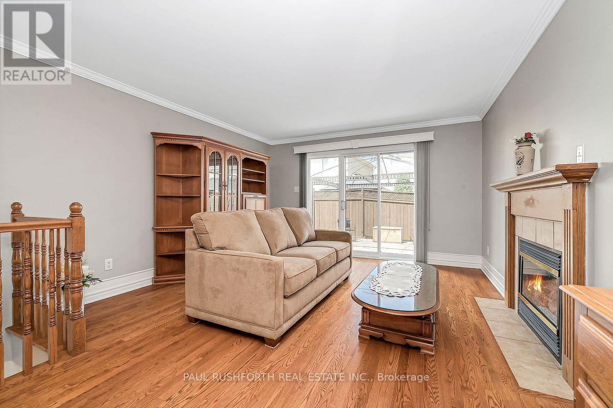 1025 Valin Street Property Photo 5