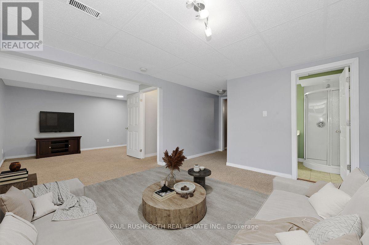 1025 Valin Street Property Photo 23