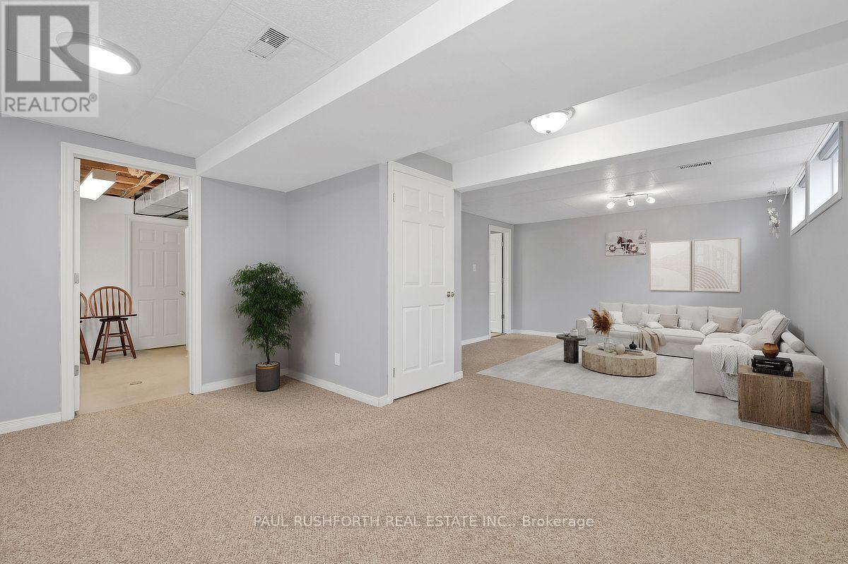 1025 Valin Street Property Photo 25
