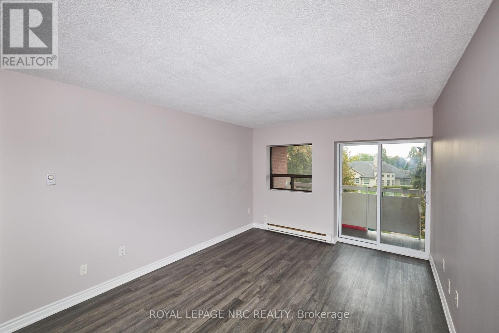 11 - 4839 Drummond Road Property Photo 12