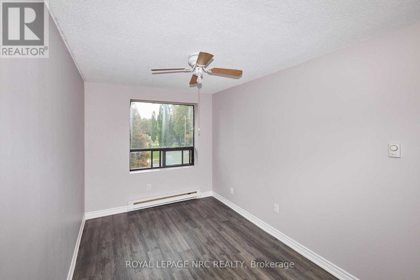 11 - 4839 Drummond Road Property Photo 24
