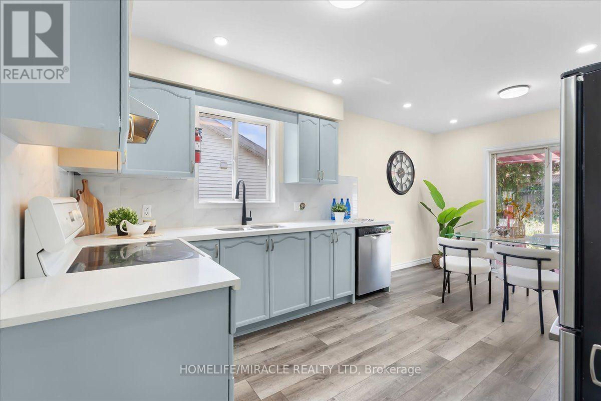 150 Bankside Drive Property Photo 11