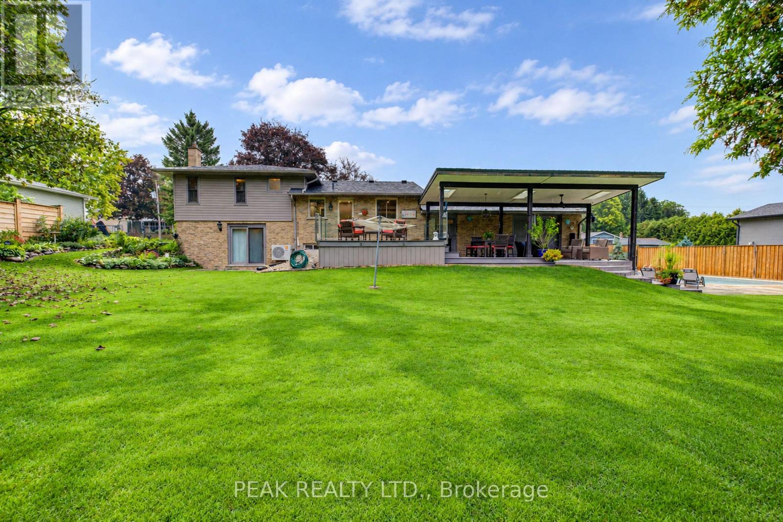 11 Millard Street Property Photo 44