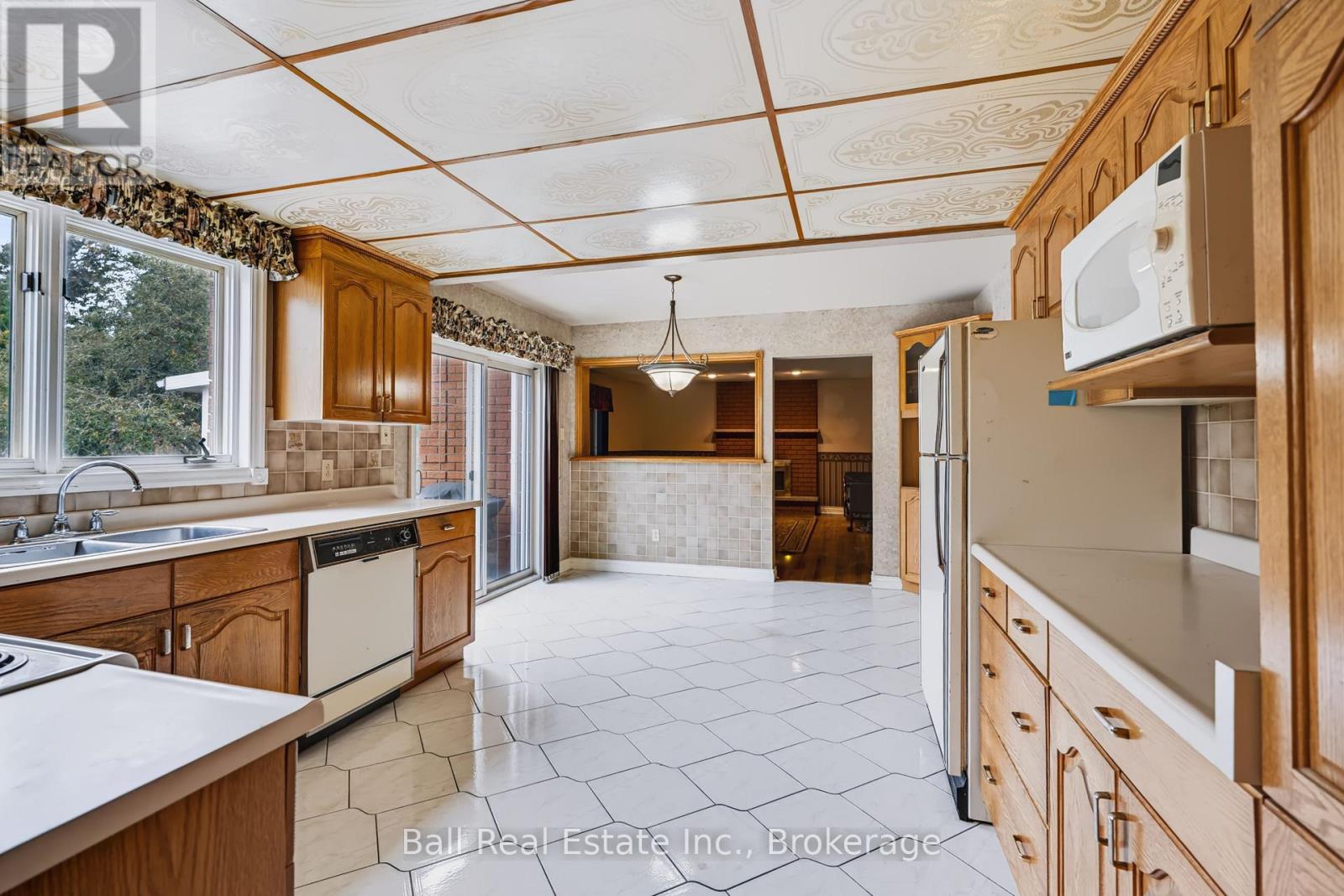 793 Hewitt Drive Property Photo 11
