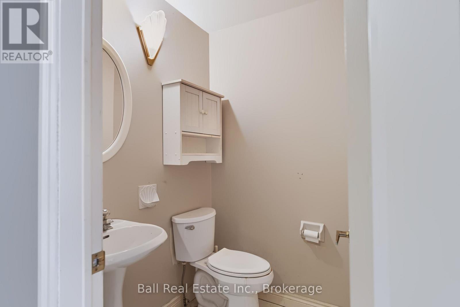 793 Hewitt Drive Property Photo 21