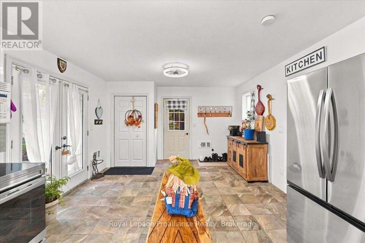 1330 Rapids Road Property Photo 4