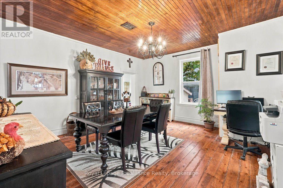 1330 Rapids Road Property Photo 7